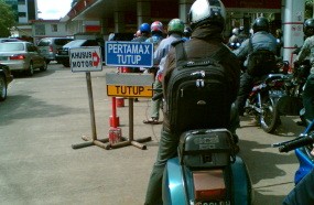 Pasokan Premium Bersubsidi di Jalan-Jalan Utama akan Dikurangi