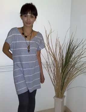 Ussy Sulistiawaty Dengan Berbagai Gaya