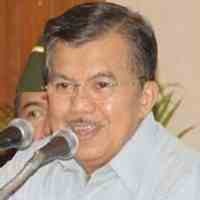 Kalla : Hidup Petani Akan Lebih Sejahtera di Tahun 2009