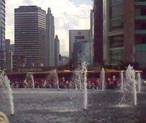 Massa PKS Tumpah di Depan Kedubes AS, Bus TransJ Masih Menumpuk 