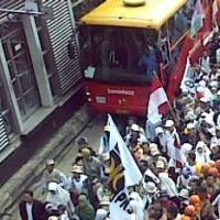 Massa PKS Kuasai Thamrin, Busway Lumpuh 