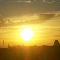 Pagi Cerah, Malam Hari Diprediksi Diguyur Hujan