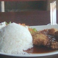 Mengimbau Solaria Menjaga Estetika dan Kebersihan