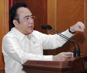 Defisit APBN 2009 Dipertahankan Sebesar 1%