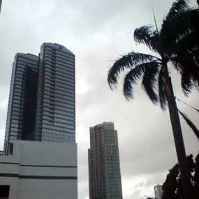 Awan dan Hujan Payungi Jabodetabek Hari ini