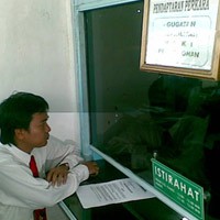 Dicoret Jadi Caleg, M Sholeh Gugat PDIP Jatim Rp 100 Miliar