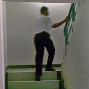 Jam Pulang Kantor, Lift Menara Kebon Sirih Kembali Hidup