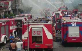 Api Berasal dari Lantai Bawah