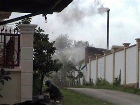 Asap Pembakaran Limbah RSUD Tuban Dikeluhkan Warga