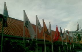 Dari 38 Parpol, KPU Jabar Hanya Mampu Sediakan 34 Tiang Bendera  