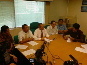 Bapepam Nyatakan Seluruh Direksi Sarijaya Bersalah dan Dicekal 