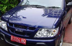 Pejabat di Sumbar Dilarang Bawa Pulang Mobil Dinas