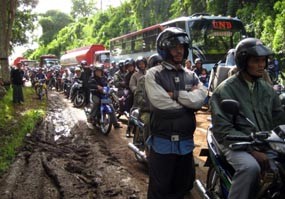 Setelah Lumpuh 7 Jam, Jalur Banyuwangi-Jember Berangsur Normal