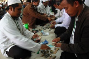 Dihadiri Din Syamsuddin, Tabligh Akbar FUI Kumpulkan Rp 161 Juta 