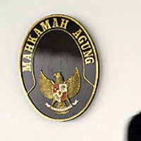 MA Tak Bisa Instruksikan Hakim Gunakan UU Pers