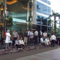 Jadwal Dimajukan, Pekerja Kantor Cuek Saja
