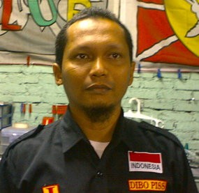 Dibo Piss, Sediakan Mobil Jenazah Gratis