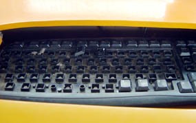 Komputer Internet di Halte Busway Dukuh Atas 2 Rusak