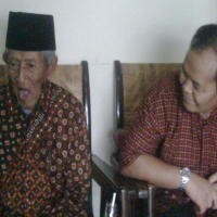 Hidayat Undang Seniman Gesang Buka Turnamen Bulu Tangkis