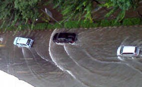 Banjir Kelapa Gading Tak Terkait Kebakaran Plumpang