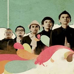 Di Atas Awan: Album Happy Ala Twentyfirst Night