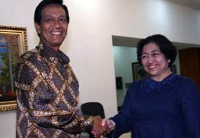 Bertemu Mega 1,5 Jam, Sultan Ngotot Jadi Capres