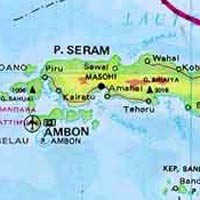 Bentrok Massa di Depan Ambon Plaza, Dua Orang Luka Bacok