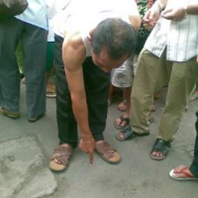 Dikira Suara Anak Anjing, Eh..Bayi Lengkap dengan Ari-ari