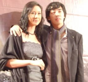 Menikah, Dennis Adhiswara Malu-malu Lalui Malam Pertama