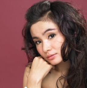 Soraya Larasati Tak Bagi-bagi Angpau di Hari Imlek