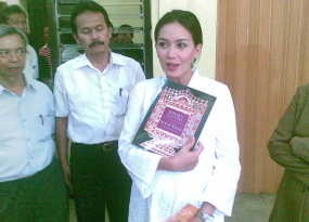 Rieke Oneng: Fatwa MUI Terlalu Dipaksakan