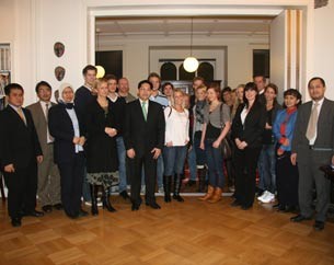 240 Mahasiswa Norwegia Berangkat Studi ke Bali