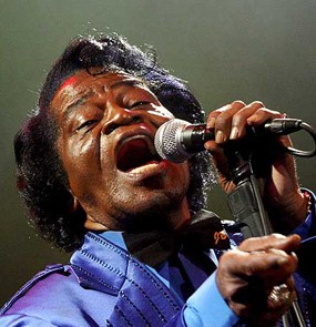 Perankan James Brown, Wesley Snipes Dilarang Nyanyi