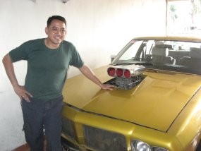 Galih, Spesialis Mobil Holden