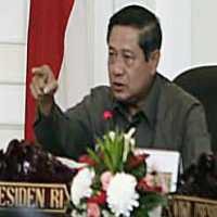 SBY Dinilai Ajak TNI/Polri untuk Mendukungnya