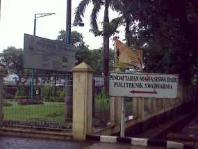 Kampus di Jl Fatmawati Dibobol Maling, Brankas Isi Uang Jebol