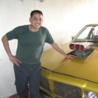 Galih, Spesialis Mobil Holden