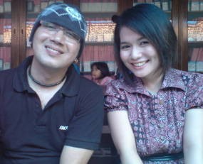 Dea Mirella-Eel Enjoy Sidang Cerai