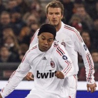 Beckham Disayang, Dinho Dibuang?