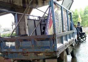 Pondasi Hanya Ditanam Sedalam 2 Meter