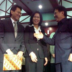 Kisah di Balik Terpilihnya Karen dan Omar