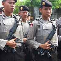 Unjuk Rasa Pelantikan Gubernur Dibatasi Hingga Garis Parameter