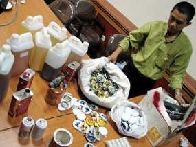 Ada 70 Juta Liter Oli Palsu di Indonesia