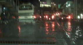 Genangan Air Bikin Macet Warung Buncit