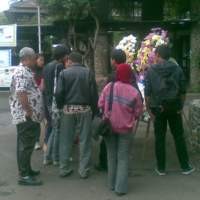 Tuntut Diusut Tuntas, Keluarga Tak Tega Mayat Dwi Diotopsi