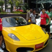 Ferrari Owner Club Mejeng di Sirkuit Lippo