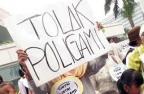 Pemerintah Didesak Melarang Poligami