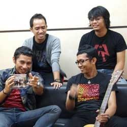 Dekati Kematian Jadi Inspirasi Album The Rain