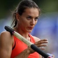 Kontrak Mahal dari China untuk Isinbayeva