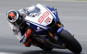 Tiga Besar dan Dua Kemenangan untuk Lorenzo